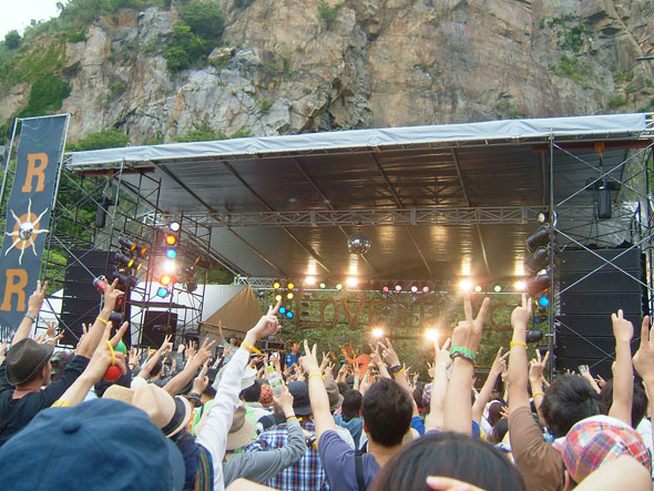 今年はどのフェスに行ってきましたか？「Rock on the Rock」レポート