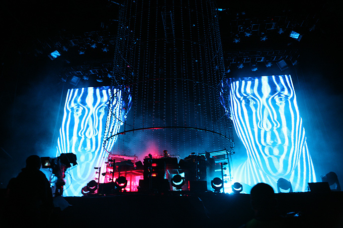THE CHEMICAL BROTHERS | Fuji Rock Festival '11 | Photo By 前田博史