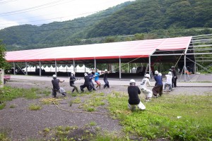 レッドマーキー屋根